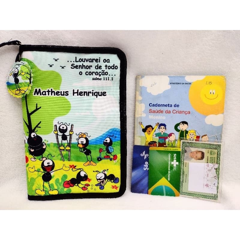 Capa para caderneta de vacina IMPERMEÁVEL Porta documentos infantil personalizado SMILINGUIDO
