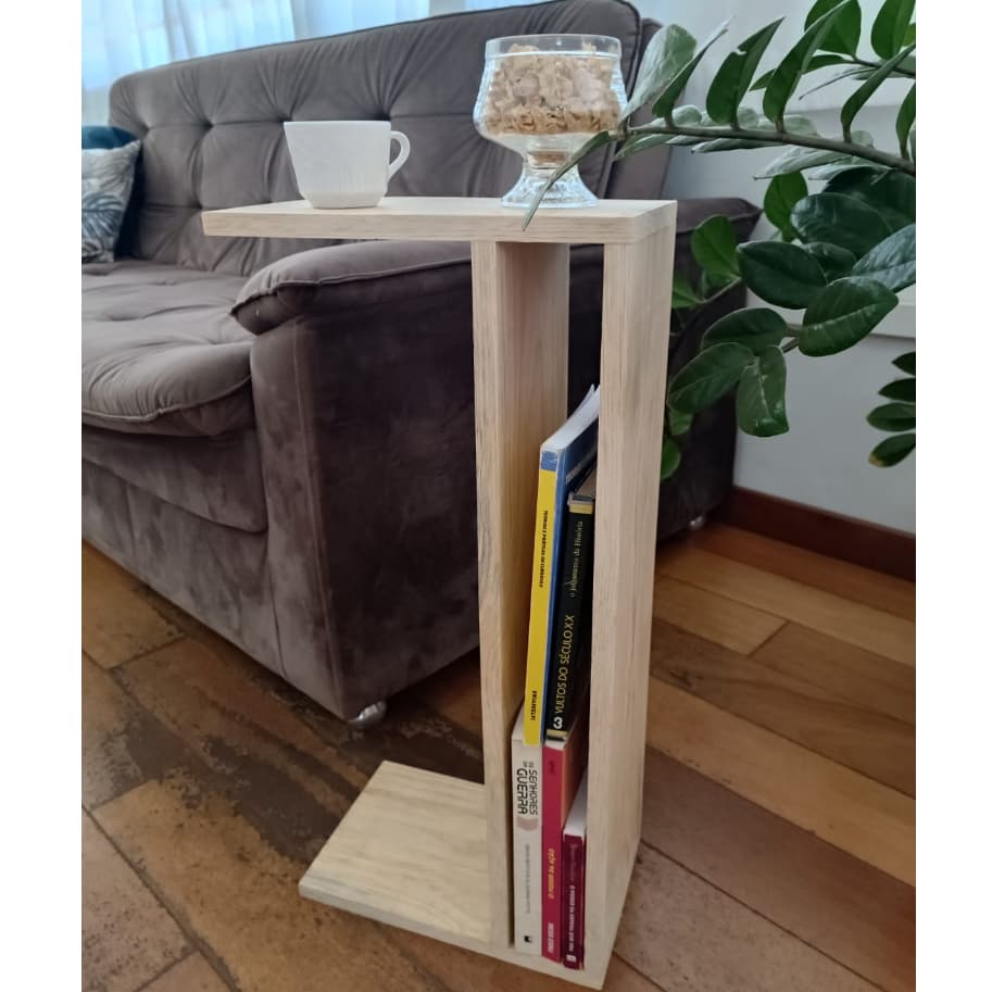 Mesinha para aproximação multi uso para sofá Mesa de apoio de sofá mesa de lateral de sofá Mesa de canto de sofá Móvel Apoio de braço de sofálateral de sofá de madeira pinus