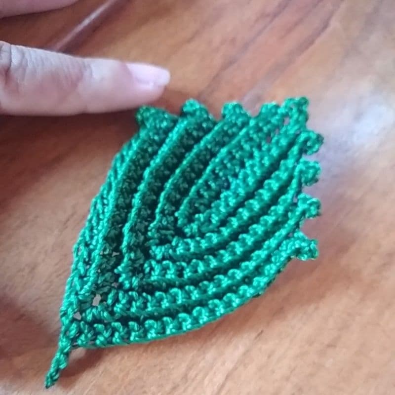 folhas para aplicação em artesanato 10 folhas em crochê