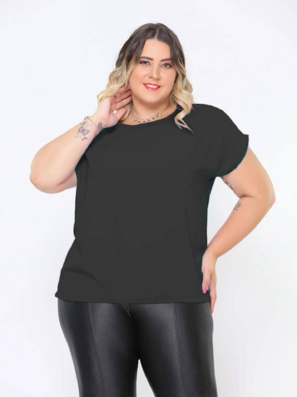 Blusa Camisetas Básica Feminina Plus Size T-Shirt