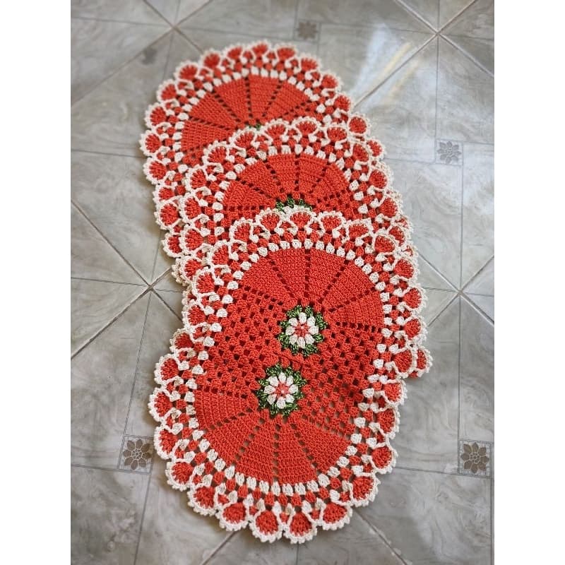 Jogo de banheiro em crochê, 3 peças Colorido e com flores