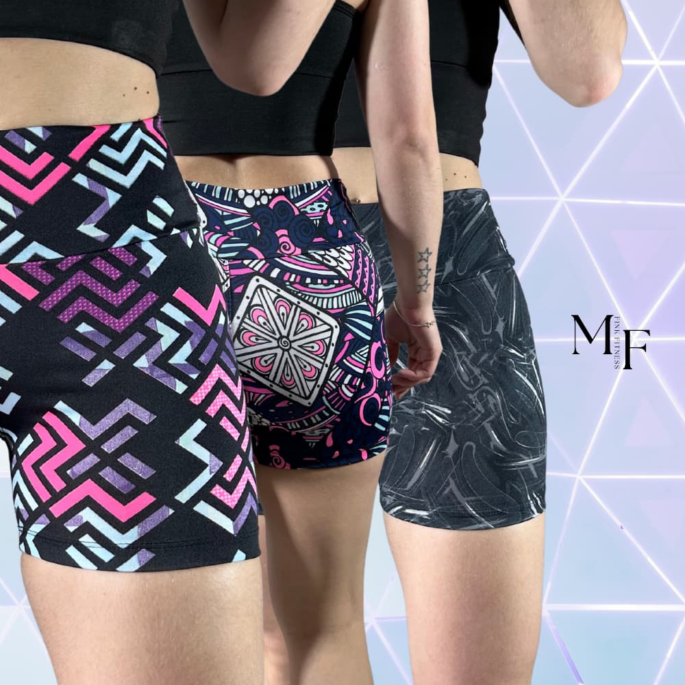 Kit C/ 3 Shorts De Academia Feminino Bermuda Suplex Conjunto Estampado.