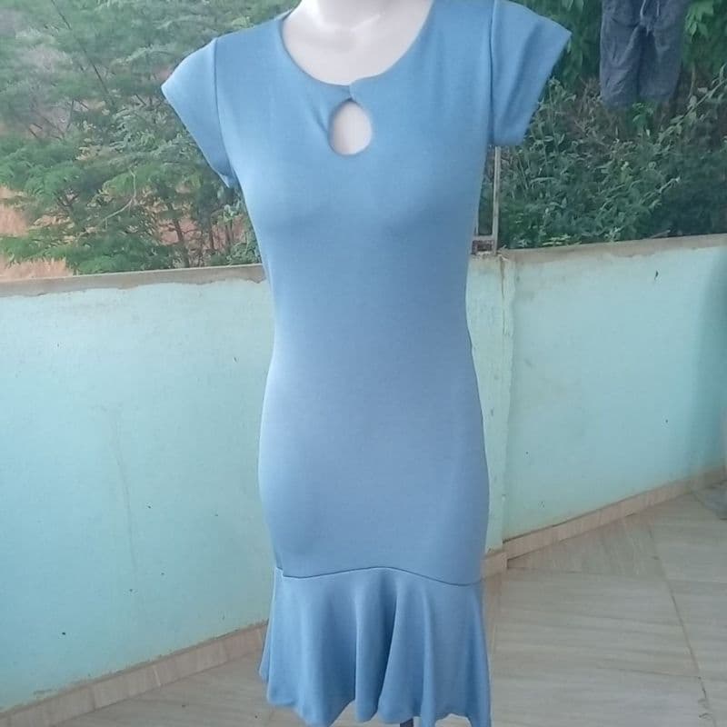 vestido vermelho Midi  de malha crepe,moda evangélica