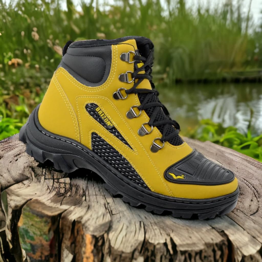 Bota Masculina Coturno CAT - Borracha Premium para Motoqueiros e Trilhas Promo 2024 - Envio Imediato