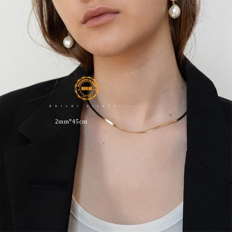 Colar plano feminino aço inoxidável 45 cm