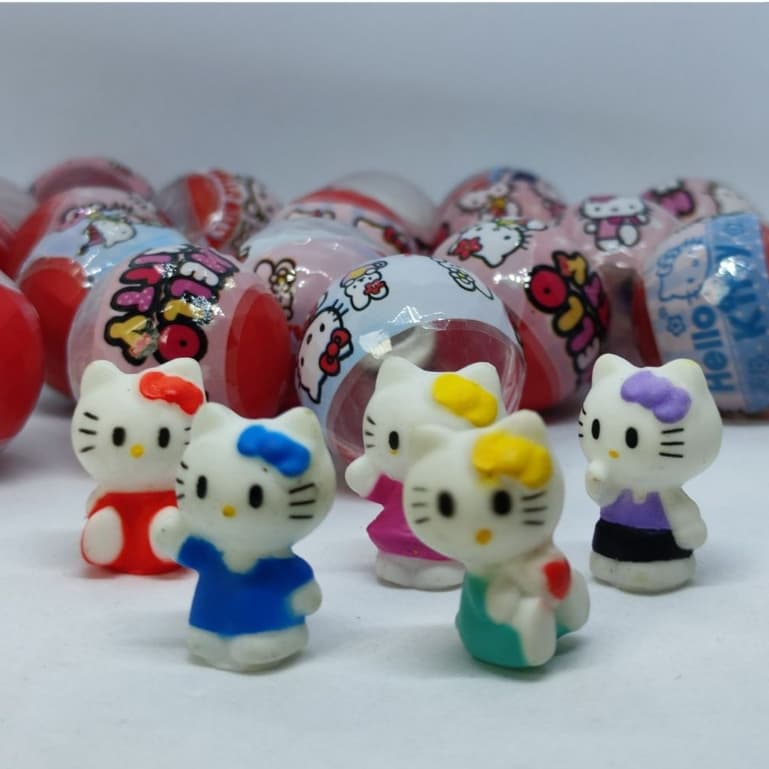 50/100UN Brinquedo Hello Kitty. Ideal para lembrancinha de Festa Hello Kitty. Festa Hello Kitty. Produto Novo e Lacrado.