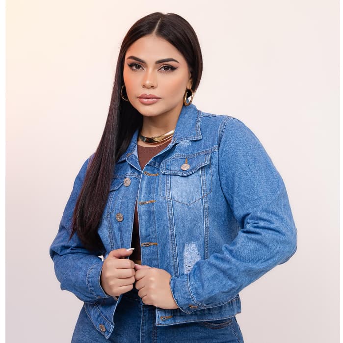 Jaqueta jeans feminina tendência P M G GG manga longa destroyed modelo cropped moda blogueira gringa manga comprida