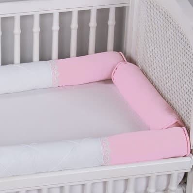 Kit Rolinho de Berço Almofadas Protetora de Berço Rolinhos para Berço Hipoalergênico/Antialérgico Capa Removível para facilitar a higienização; - Acolchoado; - Toque Macio; - Seguro; - Enchimento em refil