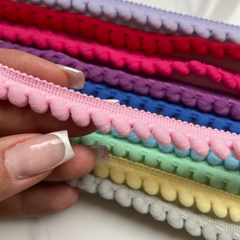 Fita Mini Pompom 2 METROS (13 mm) Aviamento para Artesanato e Costura Personalizados de Luxo