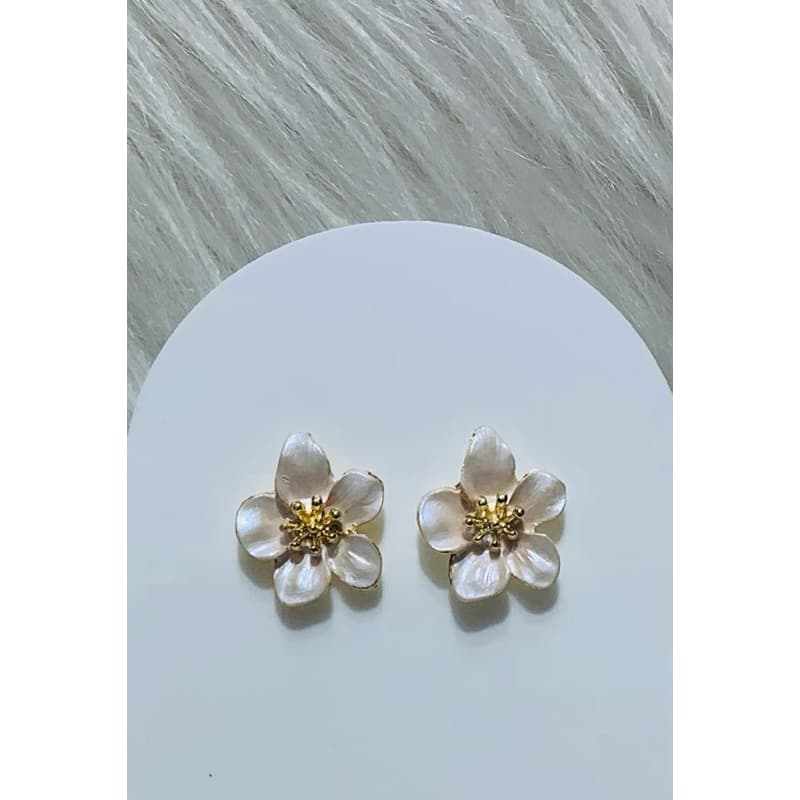 Brincos Esmaltados Folheados flor  Durabilidade ótima para o Ano todo Brilho Intenso