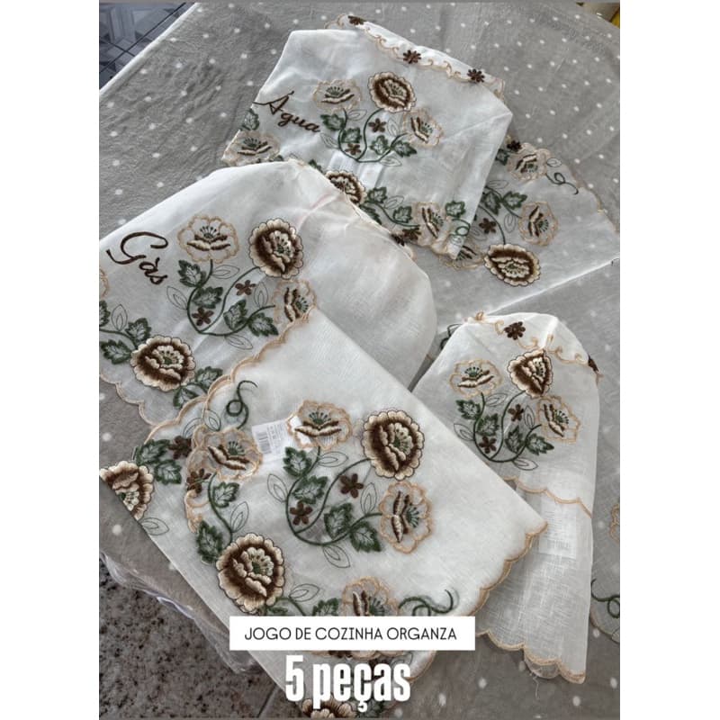 Kit de Cozinha em Organza com 05 Peças Bordadas