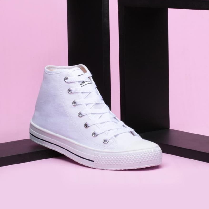 Botinha Moda Star Casual Confortavel Leve Macio Dia a Dia Botinha Preta Promoção ML100