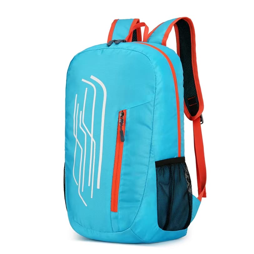 Mochila Compacta Dobrável 22L Leve, Resistente e Impermeável cor Azul. Unissex.