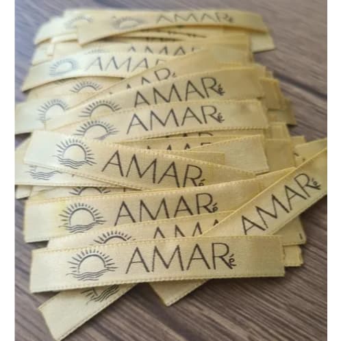 Etiqueta De Cetim Personalizada 1 X 7 Cm - 100 Unidades