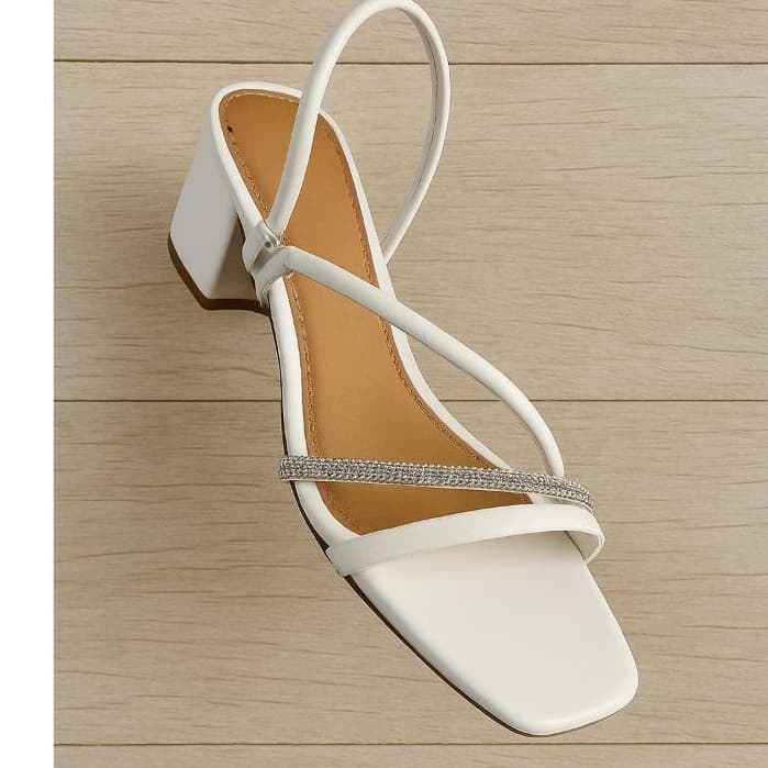 Sandalia Moda  Salto Bloco Com Strass Confortavel