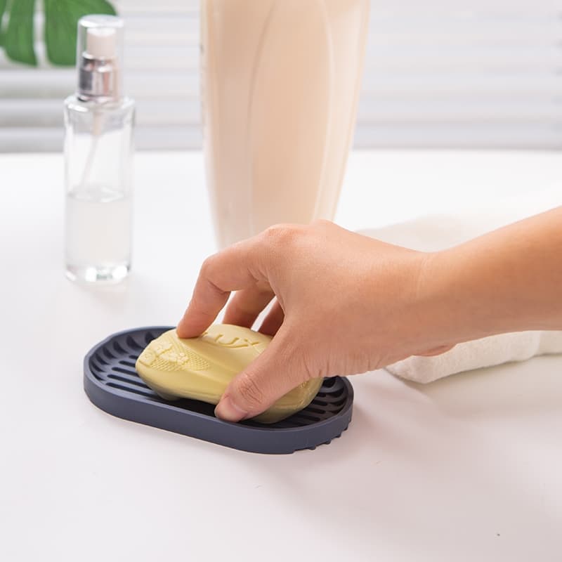 Porta sabonete automático com dreno. Antiderrapante, perfeito para organizar banheiro e cozinha.