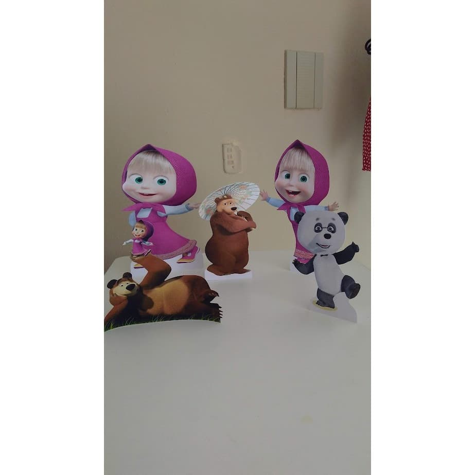 Kit 5 Display de Mesa Personalizado 20cm para Festa de Aniversário no Tema Masha e urso