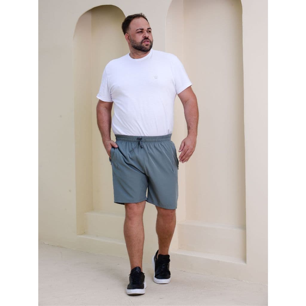 Bermuda Masculina Plus Size Com Elástico E Bolsos De Zíper
