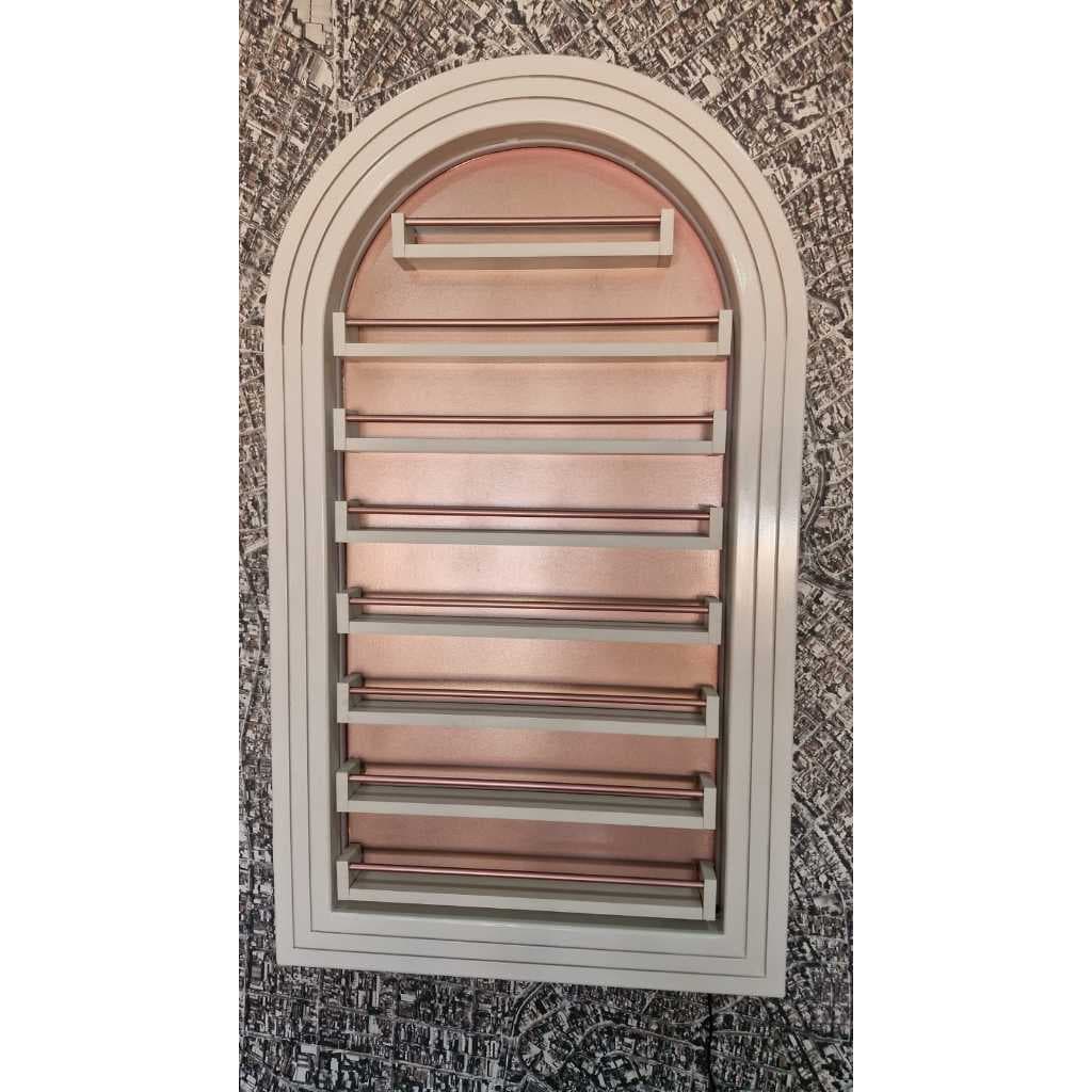 Expositor de esmalte com arco romano imbutido e fita de led, barrinha e fundo rose gold