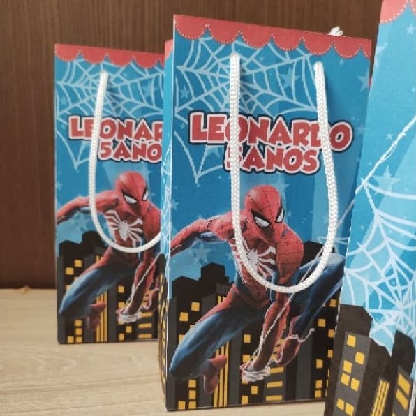 Sacolinha de Papel Personalizada – Lembrancinha para Festa, Chá de Bebê, Aniversário e Eventos.