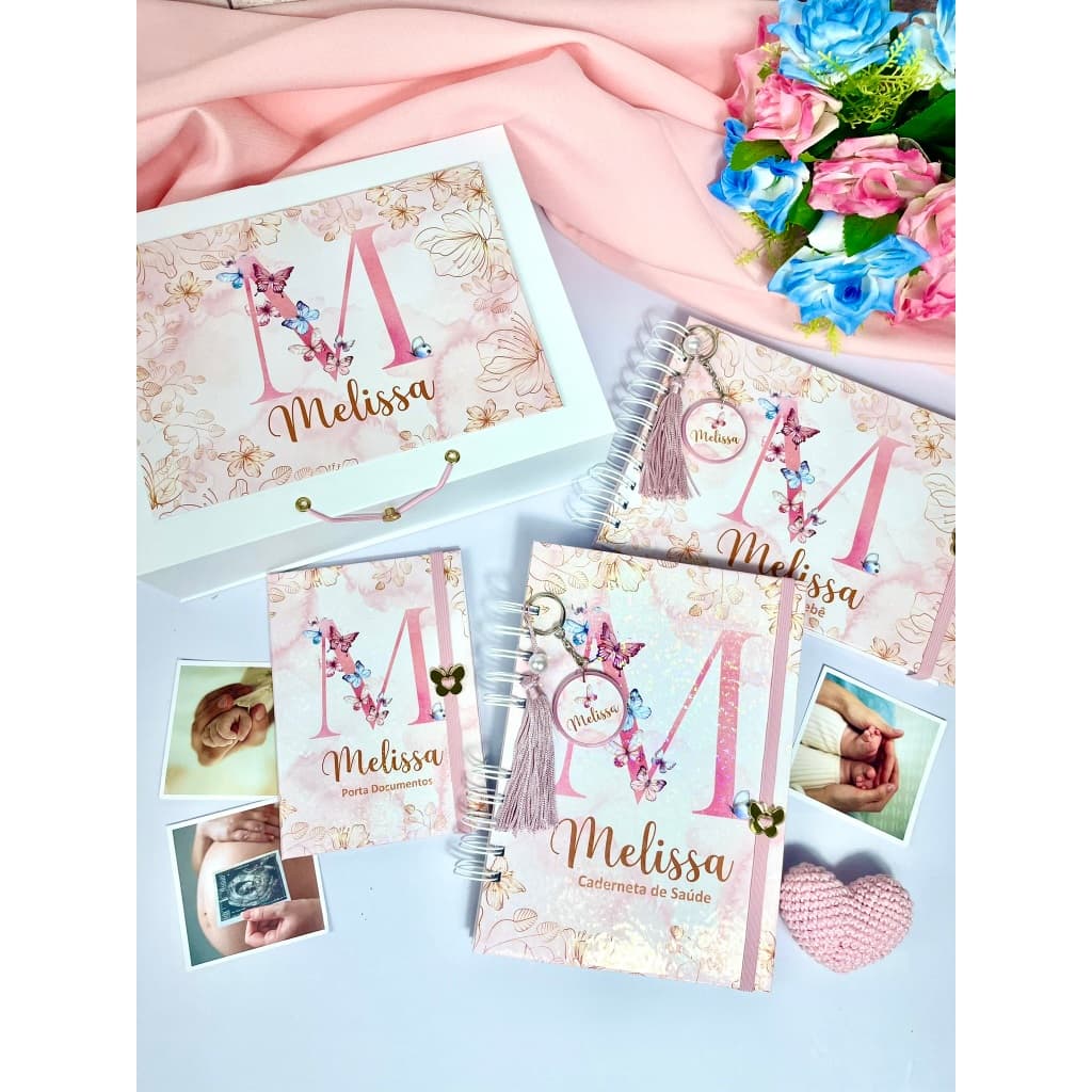 Kit  Livro do Bebê, Caderneta de Vacinação, Porta Documentos e Caixa Cartonada Personalizada