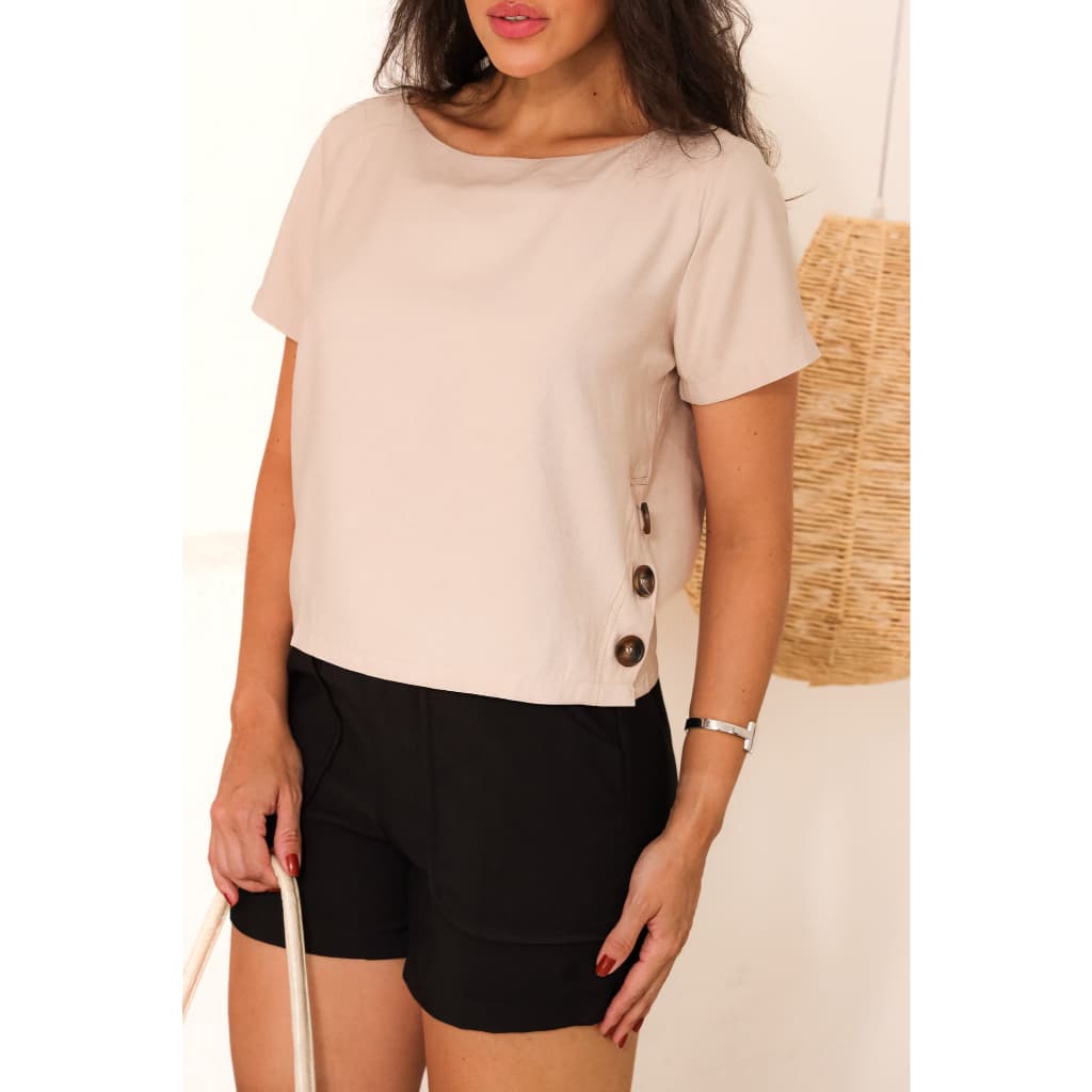 Blusa Feminina Manga Curta Slim Plus Size Botões Laterais Viscose Poliéster Confortável Elegante
