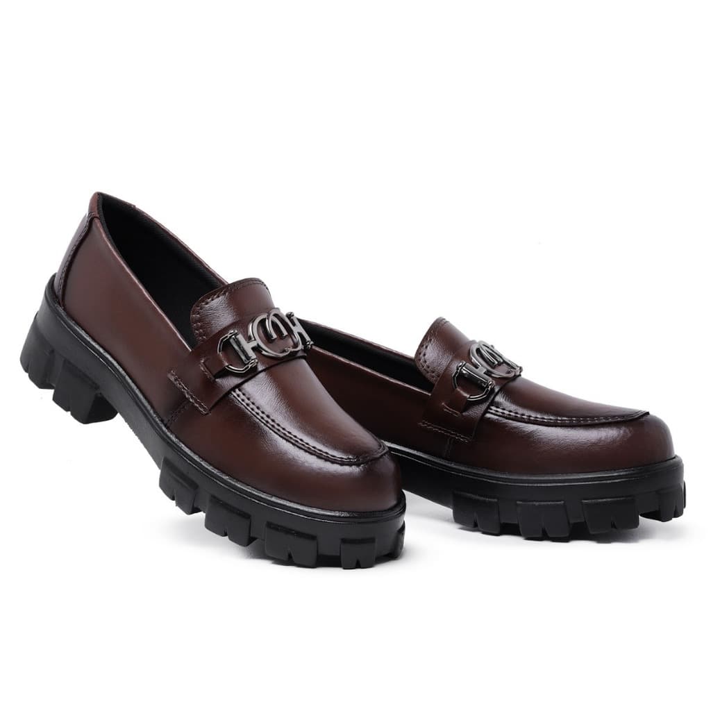 Sapato Feminino Mocassim Casual Tratorado Elegante Detalhe Fivela