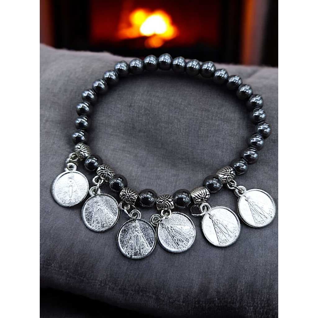 Pulseira Religiosa Nossa Senhora Aparecida – Hematita com Medalhas Prateadas