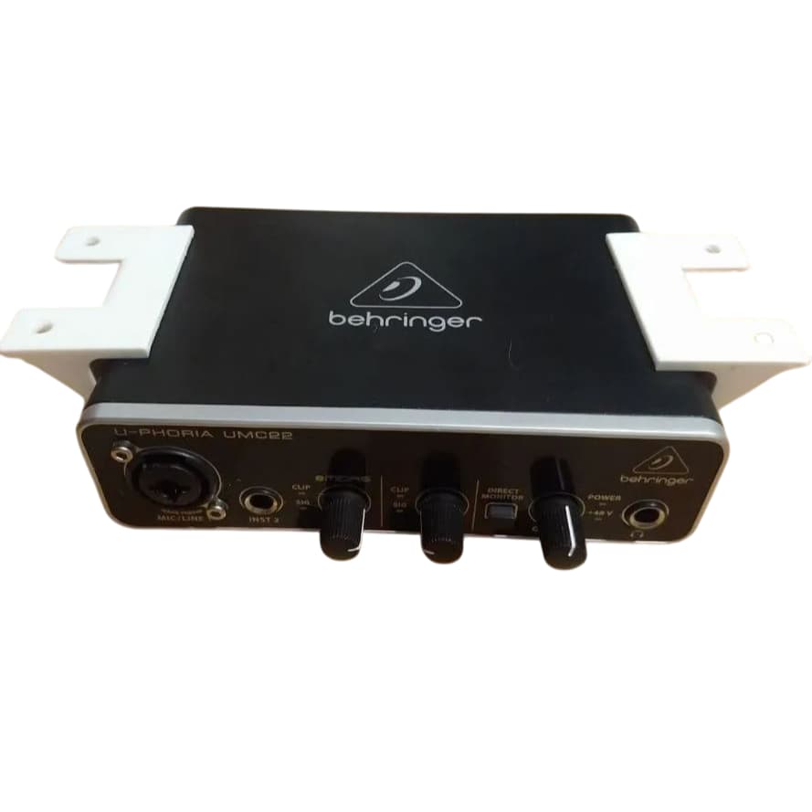 Suporte Interface de Áudio Behringer UMC22 – Fixação Sob Mesa
