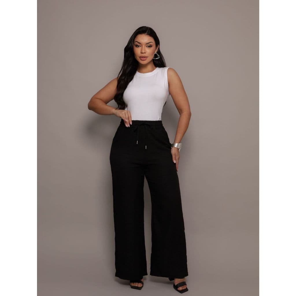 Calça Flare Feminina Com Elástico Na Cintura E Bolsos Básica
