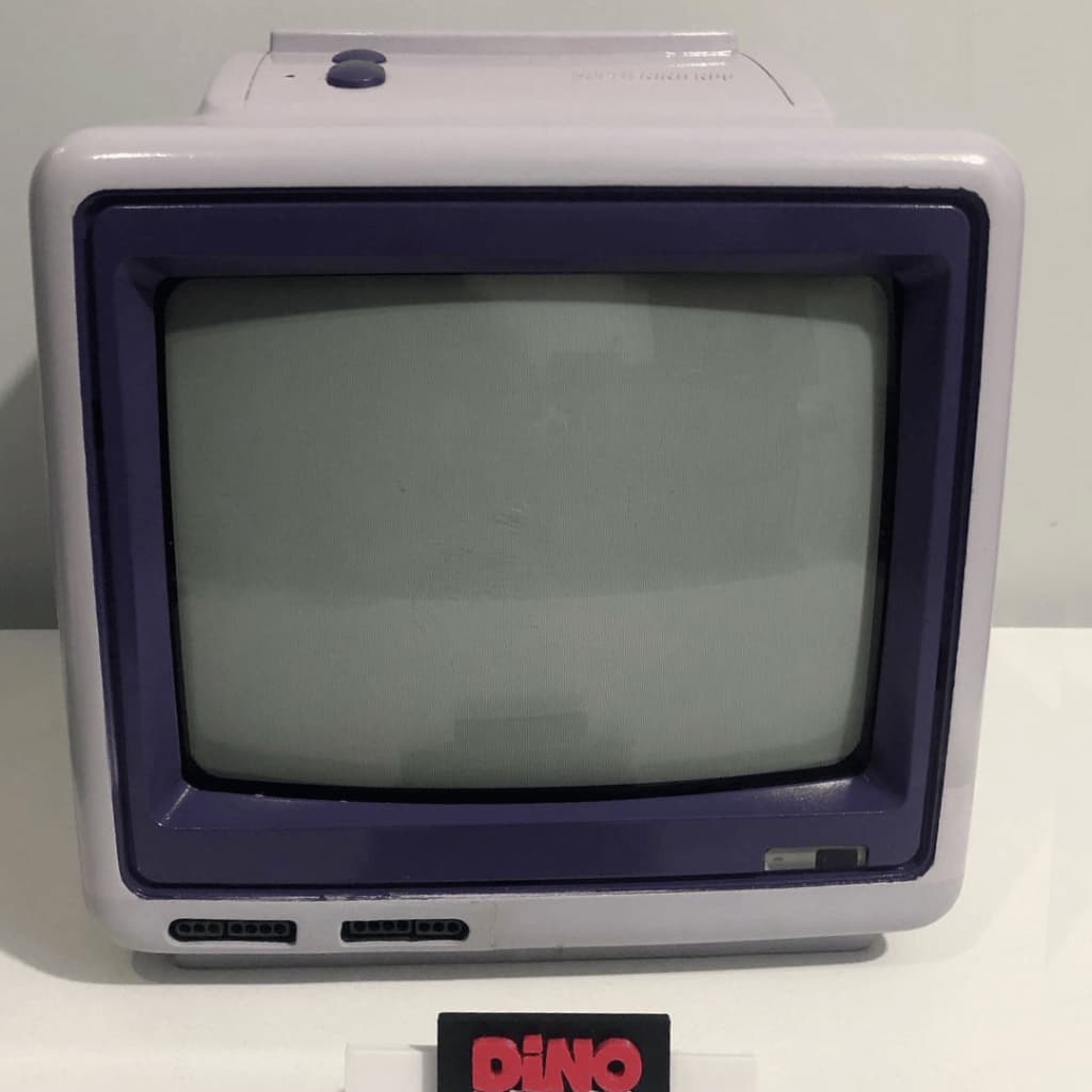 TV Retrô de 10" com Super Nintendo Embutido