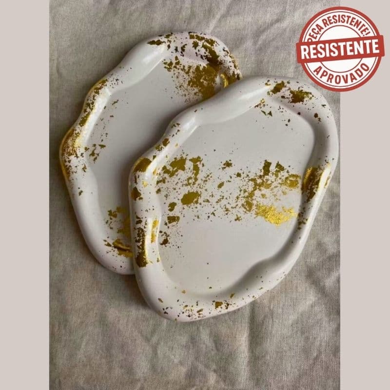 Bandeja Nuvem Mega Decorativa Bandeja Mega Nuvem em gesso Decoração com folhas de ouro