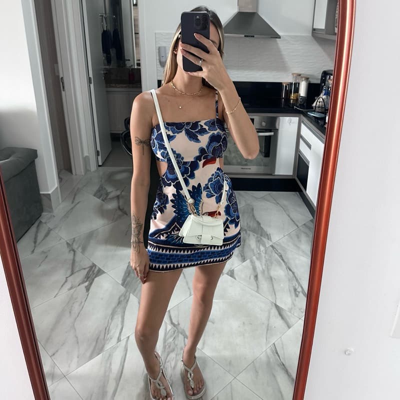Vestido Feminino Estampado Curto Moda Verão Alça Fina Casual Recorte Lateral