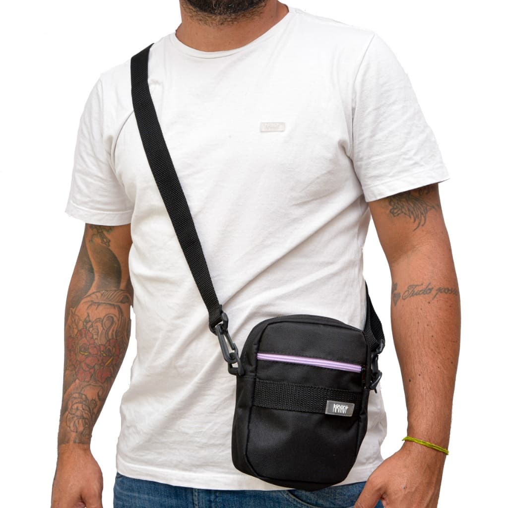 Bolsa Lateral shoulder Bag Masculina Black com Alça transversal e Regulagem Ajustável
