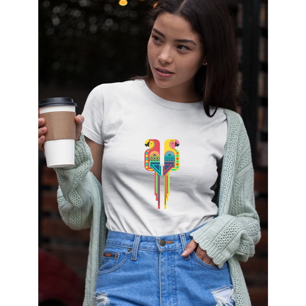 Camiseta Feminina Babylook t shirt arara colorida fofa 100% Algodão