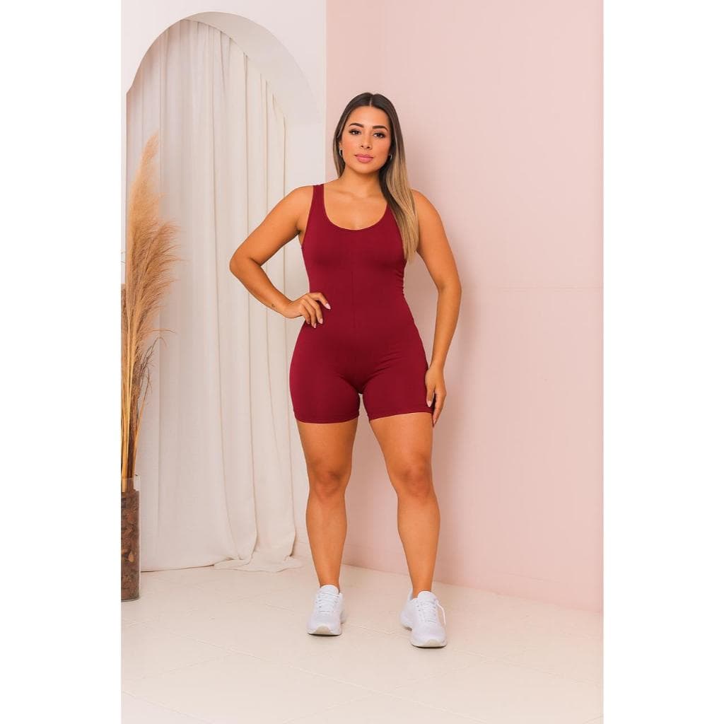 Macacão Fitness marsala Suplex Reforçado com Decote Costas Moda Academia Yoga Treino Levanta Bumbum