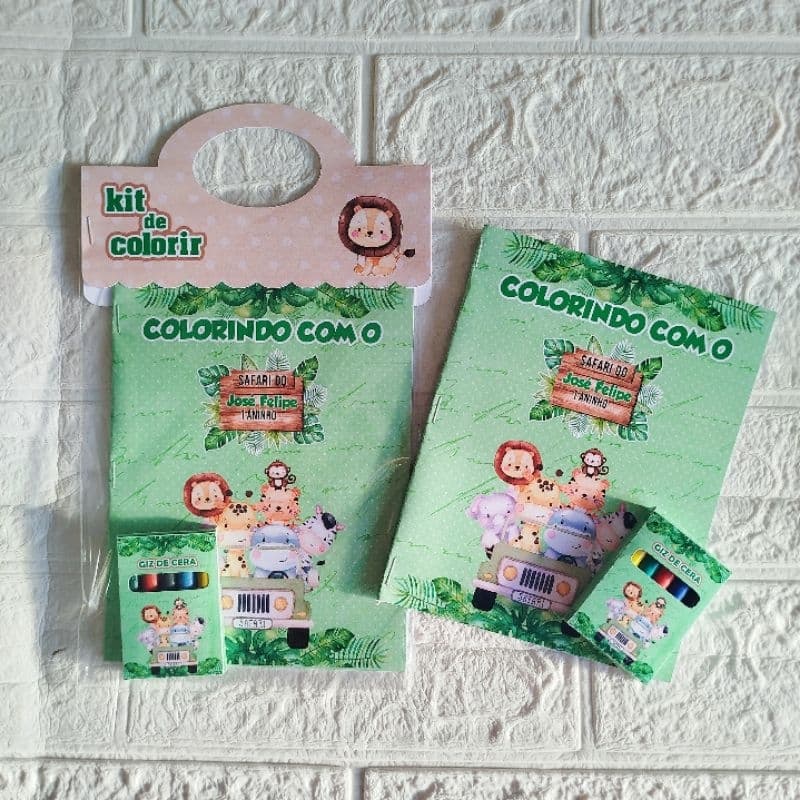 Kit Colorir Livrinho com Giz de Cera Lembrancinha Personalizada Safári Menino-Fazemos Todos Os Temas