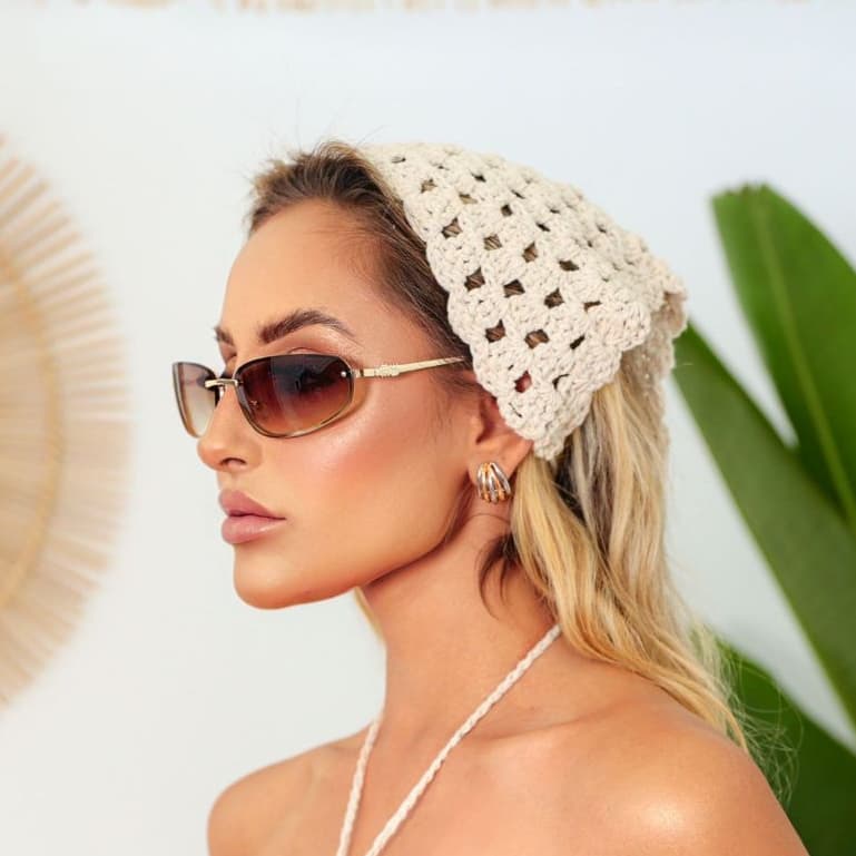 Lenço Feminino em Crochê Artesanal - Bandana Feminina