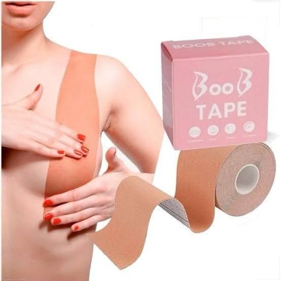 Sutiã Adesivo Levanta Peito Seios Fita Invisivel Boob Tape À Prova D’Água e Resistente ao Suor