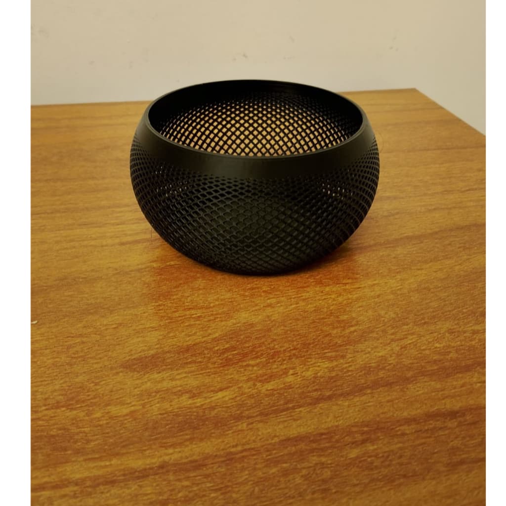 Vaso de Centro de Mesa Perfurado – Discreto e Charmoso 🌸✨