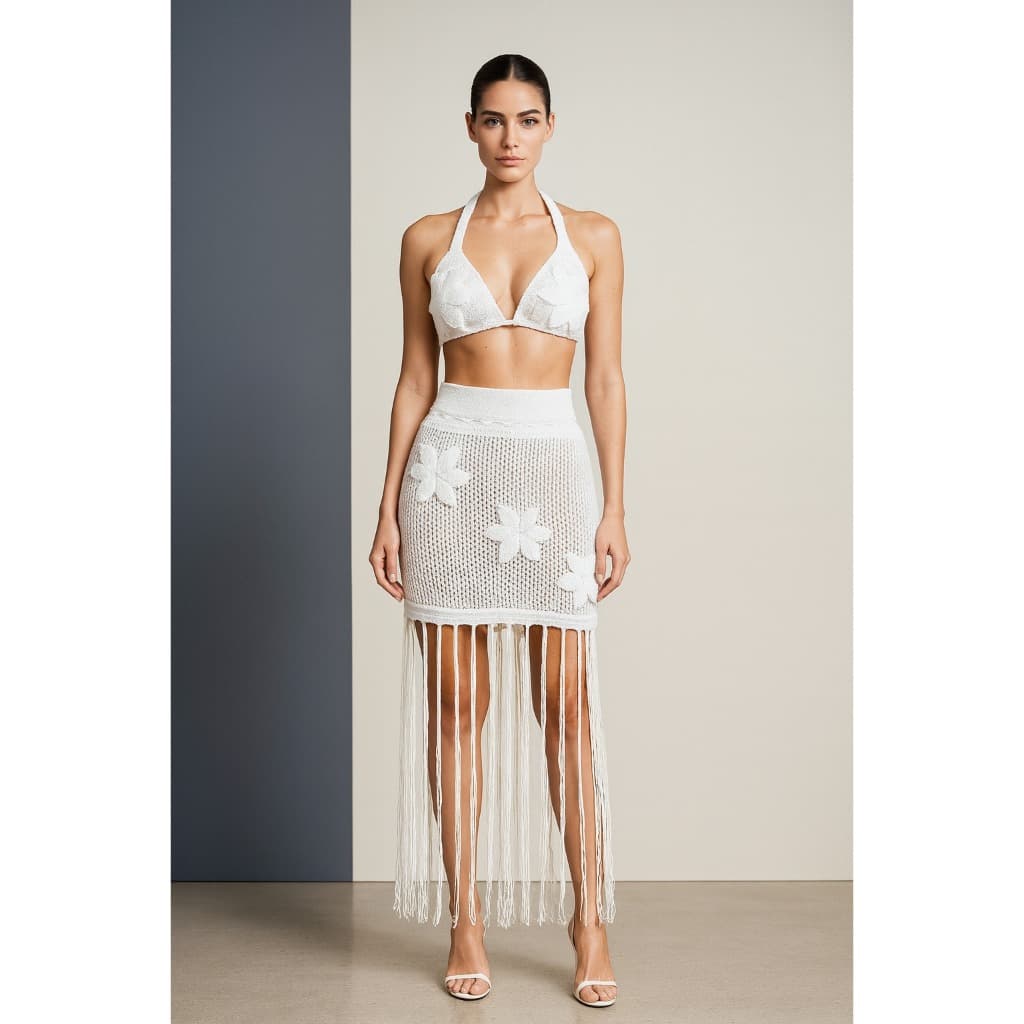 Conjunto Saída de Praia em Tricot Saia Franja Longa + Top de Amarrar Florzinha