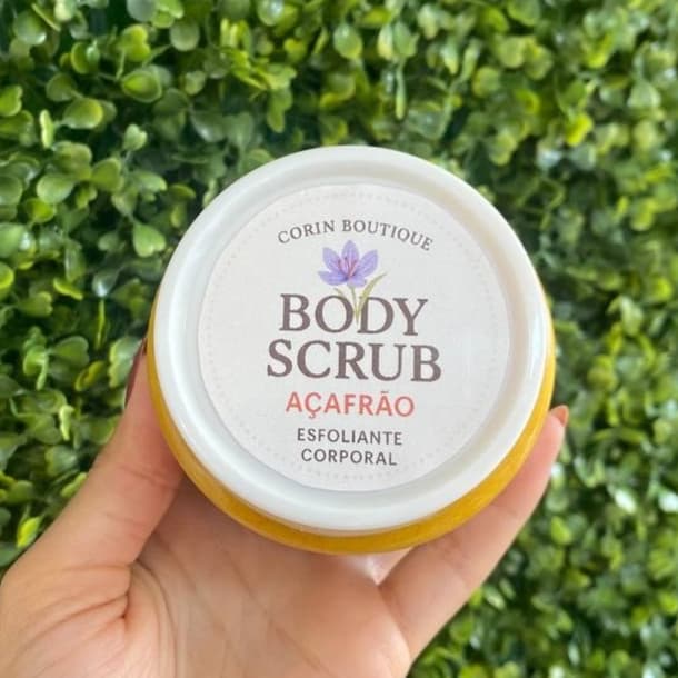 Body Scrub 250ml - Açafrão | Antioxidante e anti-inflamatório, pele macia e uniforme.