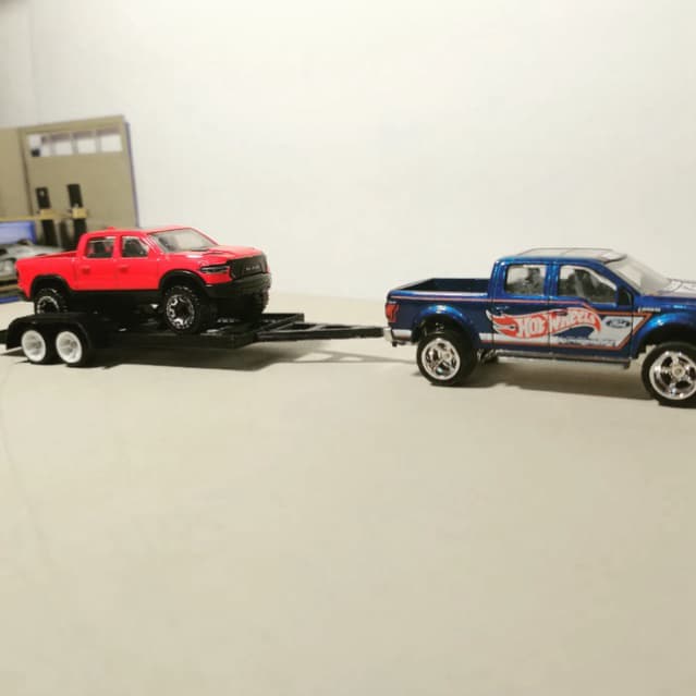 Carretinha de Reboque Carrinhos de Brinquedo Generico Hotweels (s/ rodinhas)