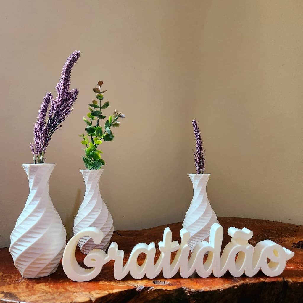 Enfeite Gratidão com vasos poligonos – Enfeite de Mesa e Decoração para Sala, Elegante e Moderno