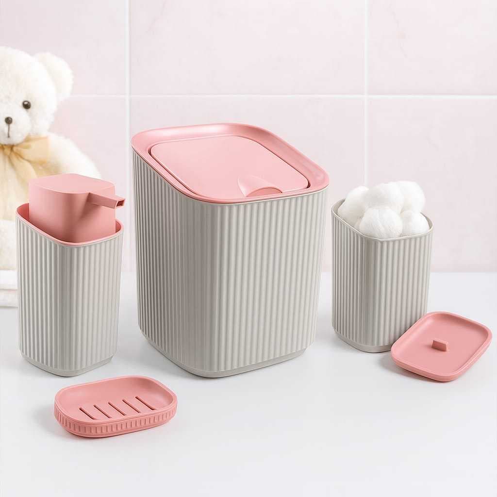Kit Banheiro Bebe Linha Baby Com Lixeira  1,25 Litros + Saboneteira  +  Porta Sabonete Liquido + Porta Algodão Decoração