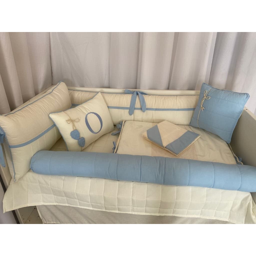 Kit Berço Americano Menino  Bita Com Almofada de Letra Azul Bebe 11 Peças Algodão