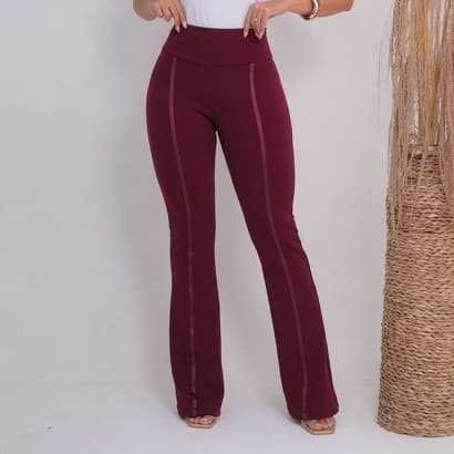 Calça flare social bailarina  com todo o estilo e com detalhe de cirre cintura alta