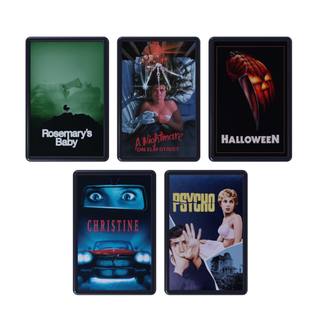 Kit de 5 Quadros Decorativos Com moldura Tamanho 20x30cm Tema Filmes Terror