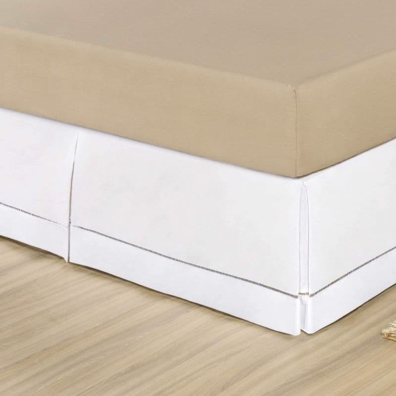 Saia Box cama Queen percal 200 fios ponto palito