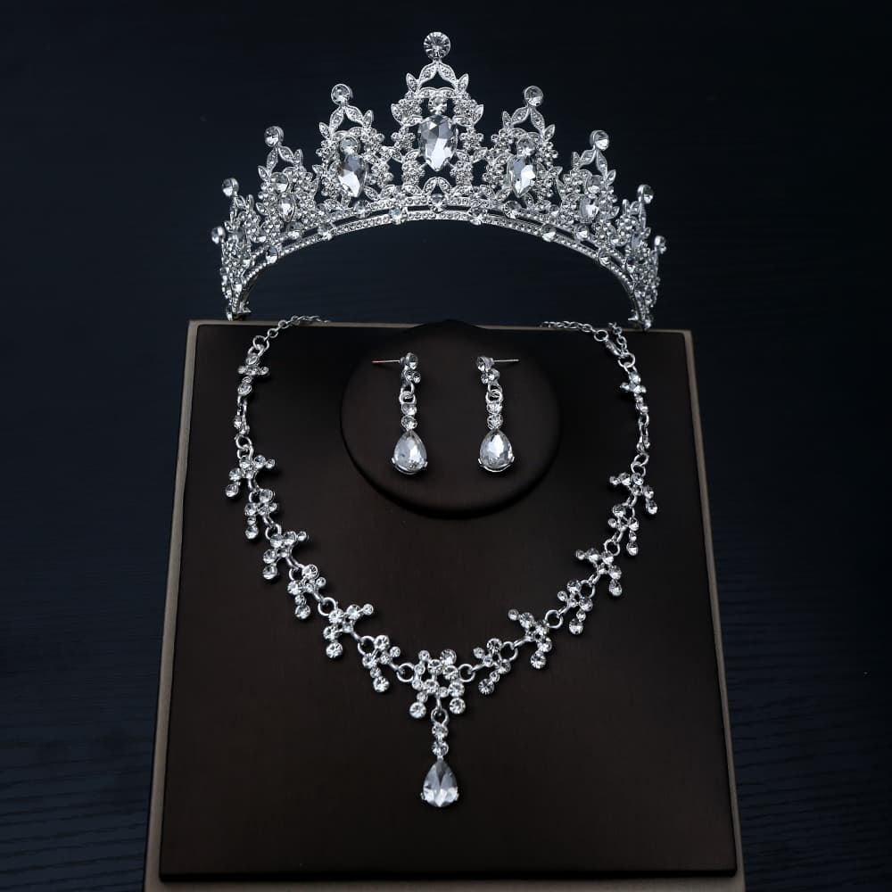 Conjunto Kit Tiara Coroa Colar e Brincos Strass Cristal Brilhante Casamento Noiva Debutante Festa Madrinha Luxo 3 peças